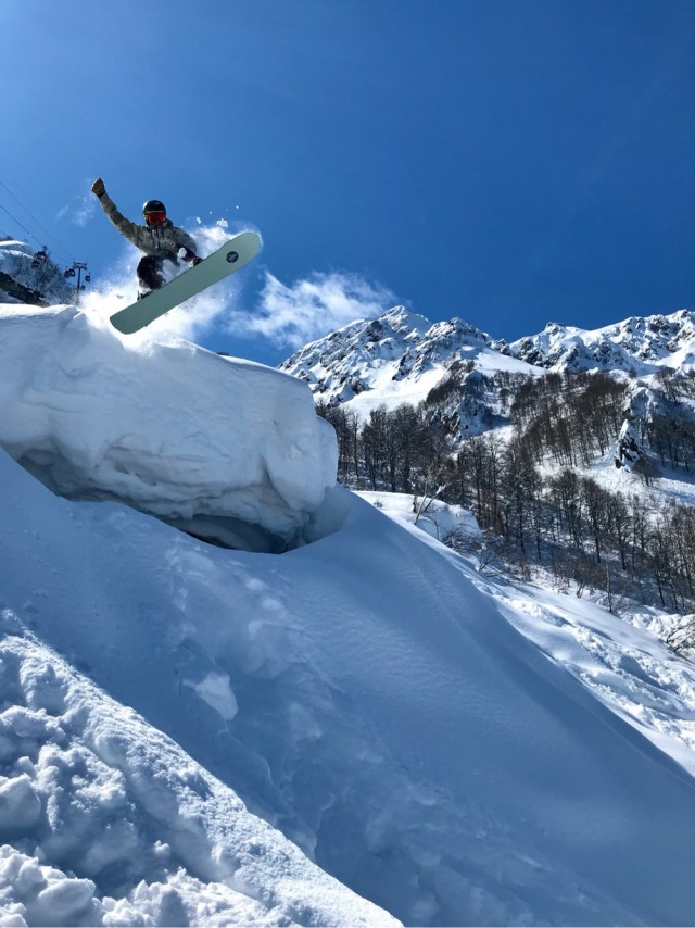 На горнолыжном склоне Кант в Москве сотрудники напали на посетителя