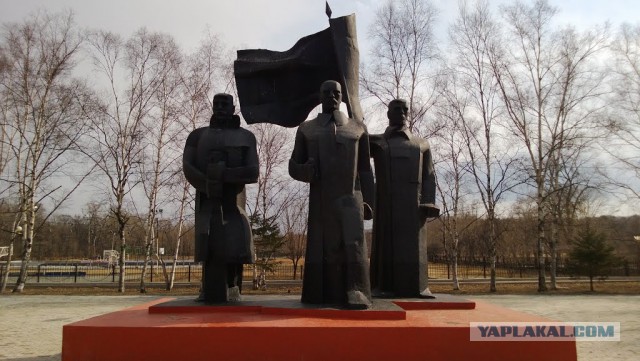 Какие прозвища дают памятникам в России