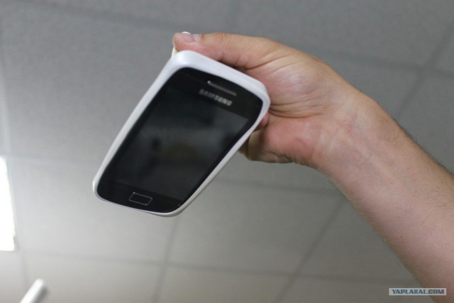 Папа показал фокус