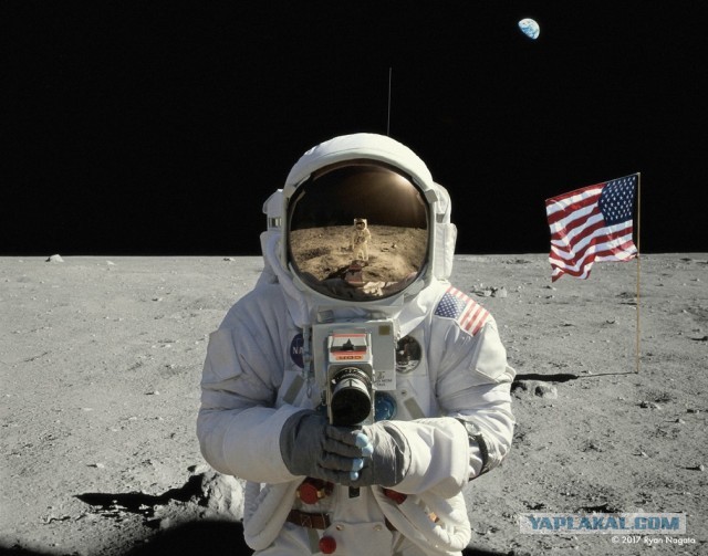 Китайцы заподозрили США во лжи с высадкой на Луне из-за скафандров NASA