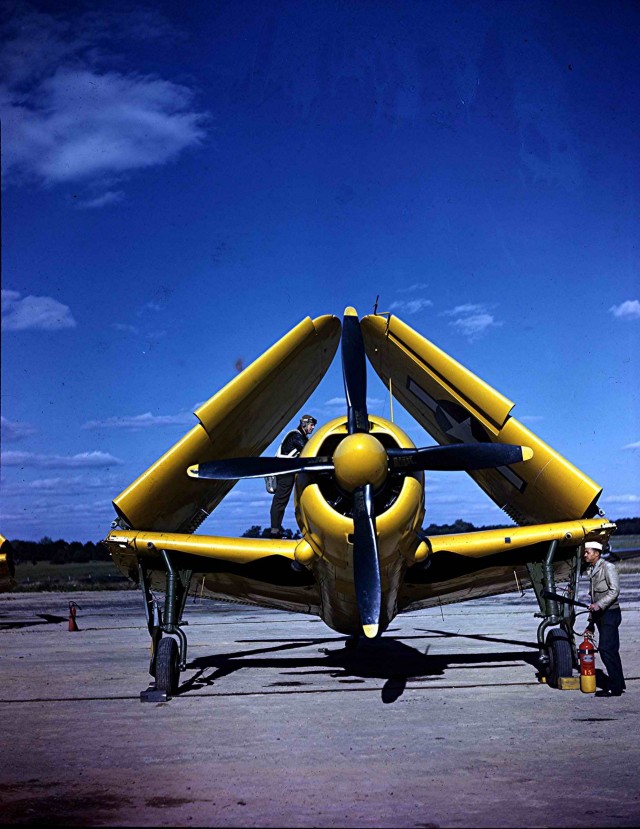 Curtiss SB2C Helldiver. Скотина US NAVY.