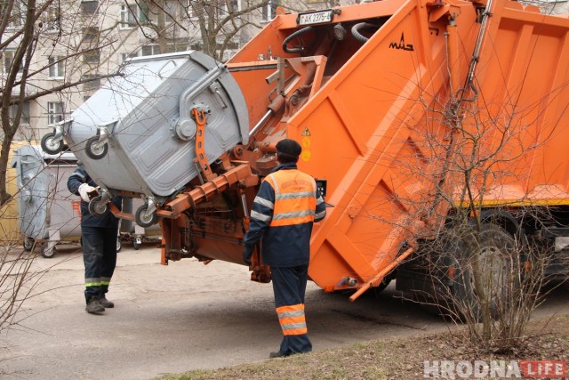 Девушку изнасиловали во время массажа в тайском салоне.