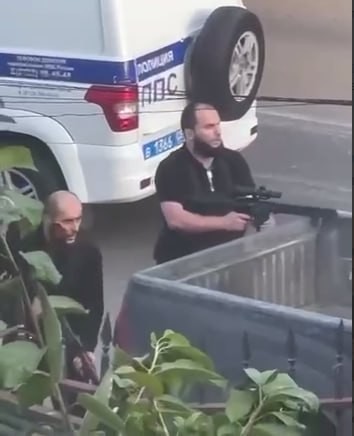 Коньяк, вольная борьба и «Газпром». Что известно об участниках нападения на силовиков в Дагестане