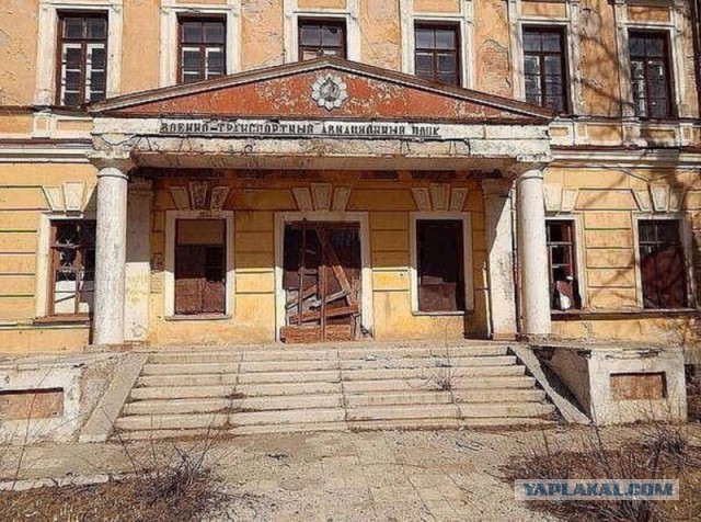 27 марта 1968 года в авиакатастрофе над Владимирской областью погиб первый космонавт Юрий Гагарин