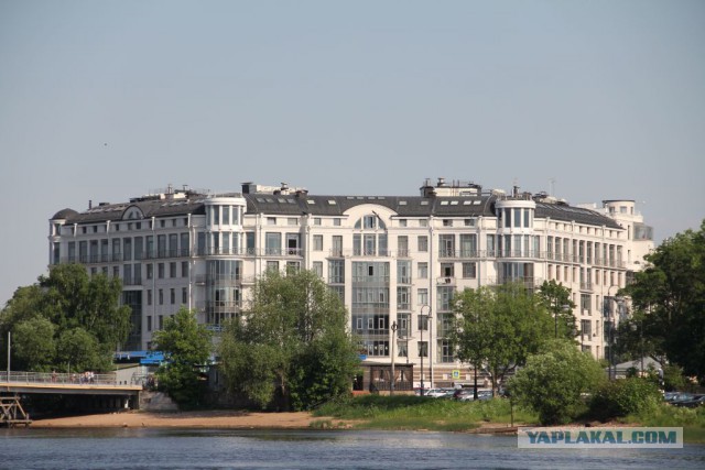 Путешествие по Неве