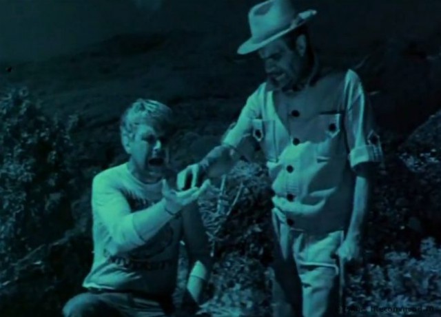 Пытка апельсинами продолжалась третий час картинка