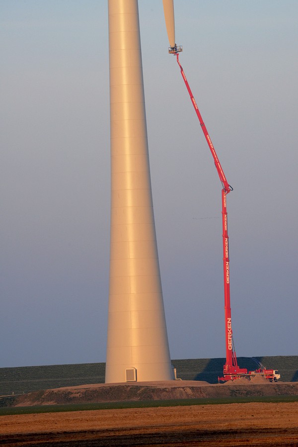 Проверка лопасти ветроэлектрогенератора