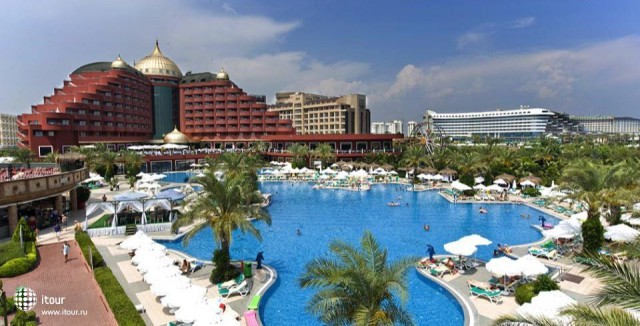 Путин разрешил отдыхать в Турции