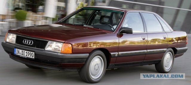 Какой автомобиль из 1990х-2000х вы бы хотели бы возродить под маркой "Москвич"