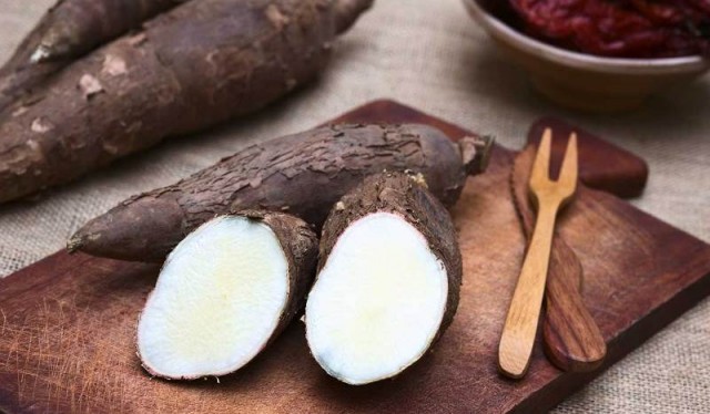 Камерун развивает маниоковые хабы (кассава)