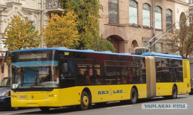 ЛАЗ: украинский завод оказался полностью уничтожен