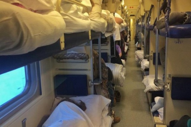 Проводники поезда «Москва-Волгоград» оставили труп мужчины в вагоне среди пассажиров