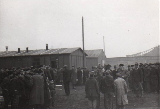 Концентрационный лагерь на территории шахты. много текста и фото 1941-1944