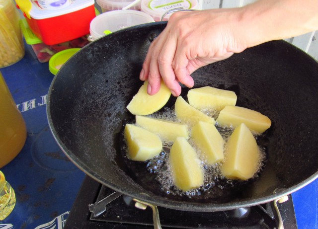 Шурпа обыкновенная, на природе