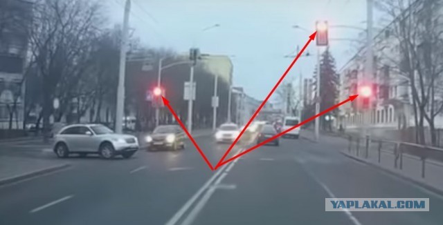 Ну просто сказочный таксист, кто его из таксопарка выпустил!