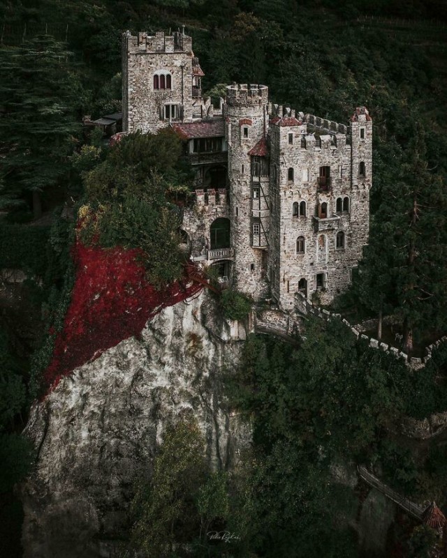 Самые красивые исторические замки.