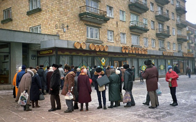 Фотохроника "загнивающего совка". Часть 3