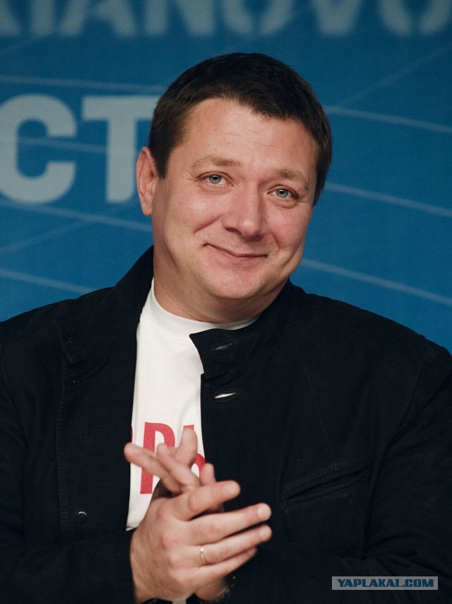 Джереми Реннеру уже за 50: 7 странных фактов об актере, которые он не афиширует