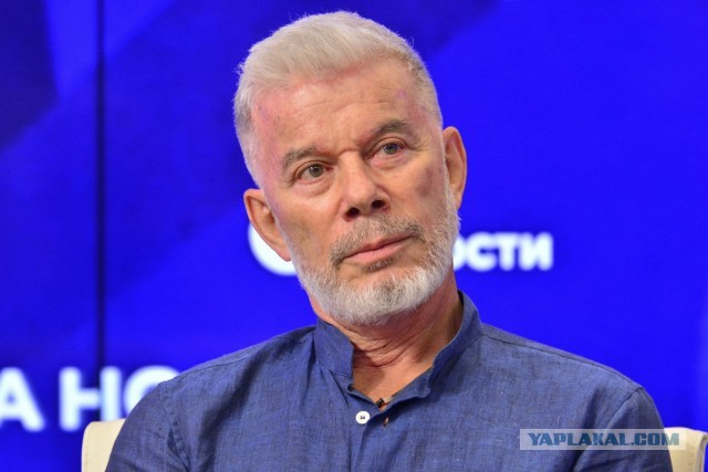 Пользователей соцсетей растрогало свежее фото Джеки Чана