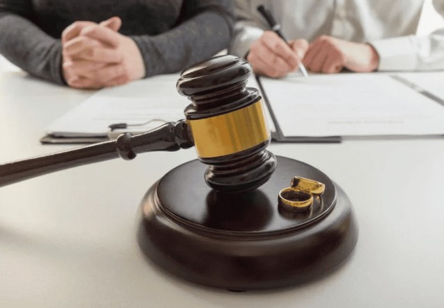 Она подала на алименты, а я подал на ДНК-тест. Она отменила иск