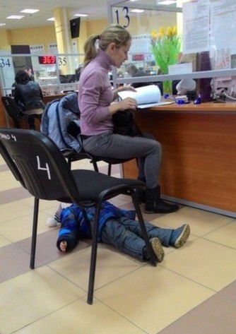 Сидишь такой, мамку ждёшь и чёт приуныл...(с)