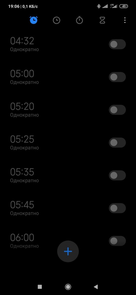 Португальский художник Жоао Роха доказал, что все люди на планете делятся на два типа