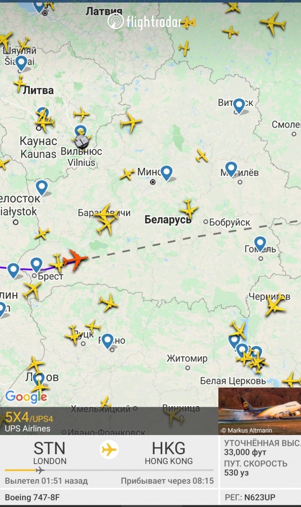В небе над Беларусью почти нет самолетов