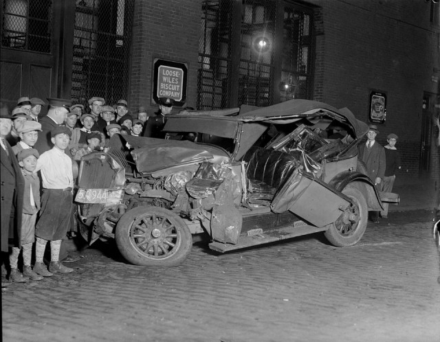 Трагичные и нелепые автомобильные аварии Бостона в 1930-х годах