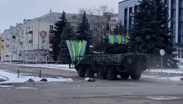 Байден заявил об обещании передать Украине около 700 танков