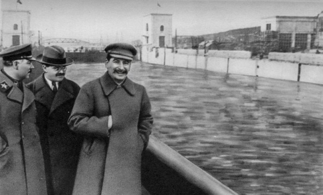 «Сталину понравилось бы»: Илон Маск оценил новую функцию в Google Photos