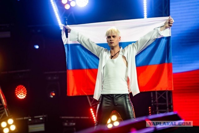 Россияне все больше гордятся Россией, но половина из них не знают почему