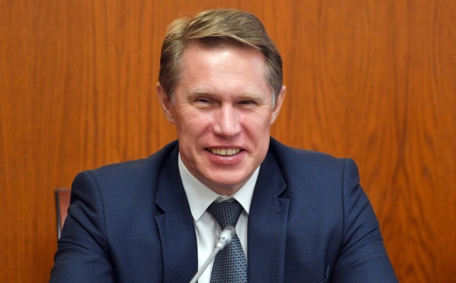 Зарплата врача должна быть почти в два раза выше средней по региону