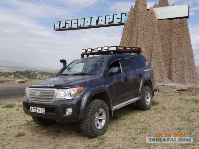 Новый UAZ Patriot - дизайн новый, качество старое