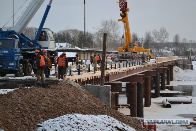 Обрушился мост в Архангельской области