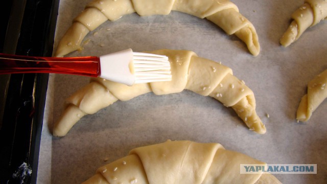 Несладкие рогалики с кунжутом