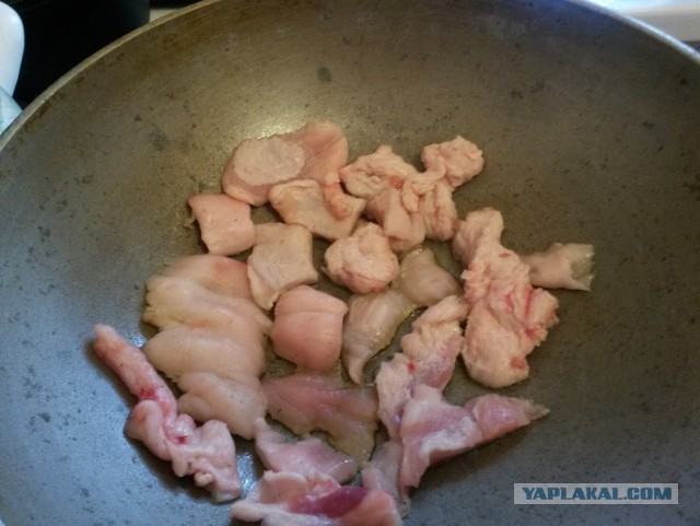 Баранина с картошкой(пирожок) и харчо