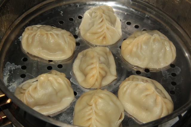 Манты от Дженибека.