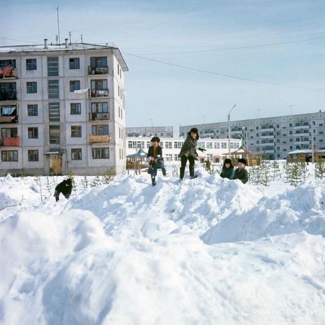 Back in USSR (06.02)