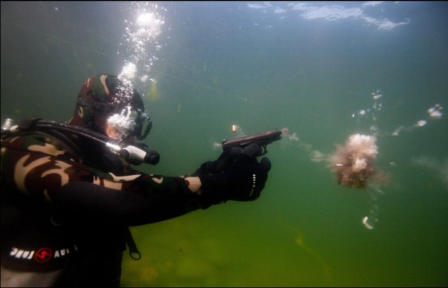 Сборы водолазов-взрывников на Байкале
