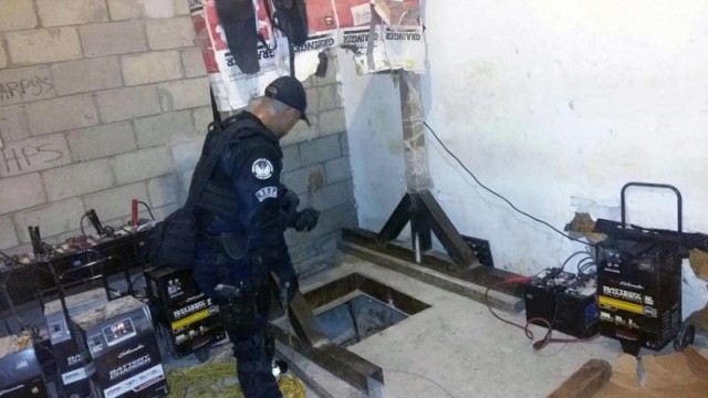 Полиция Мексики обнаружила тоннель в США