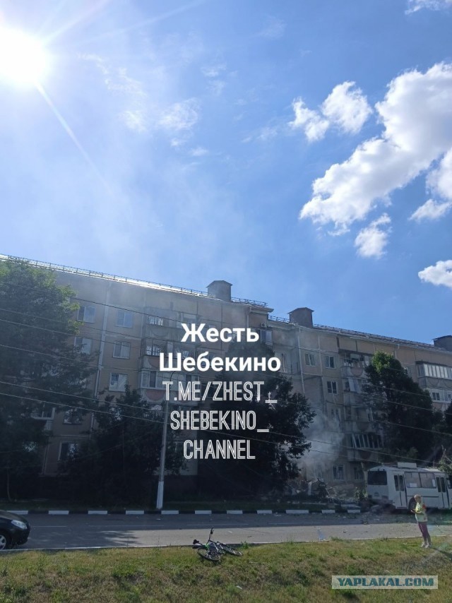 Видео с обрушившимся подъездом в пятиэтажке в Шебекино Белгородской области,