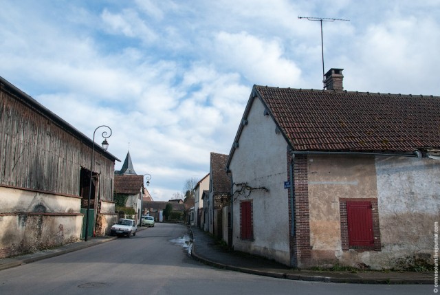 Нетуристическая деревня Шодон