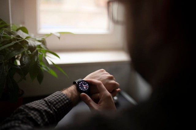 Форма и стоимость: что могут рассказать о человеке его наручные часы?