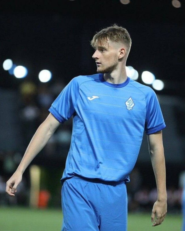 Футболиста махачкалинского «Динамо» Кирилла Зиновича призвали в белорусскую армию.