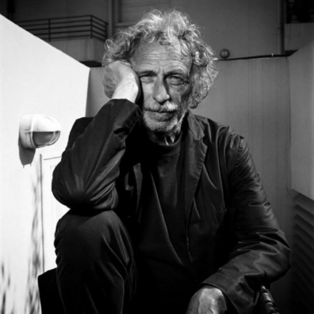 Фото актеров и музыкантов, из которых харизма плещет через край