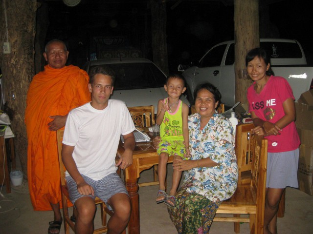 Автостопом из Москвы в Юго-Восточную Азию