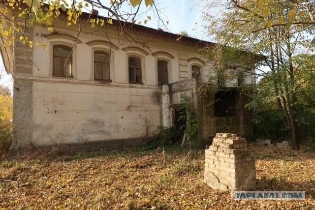 Затерянные деревни Ярославской области. Покинутая сельская школа