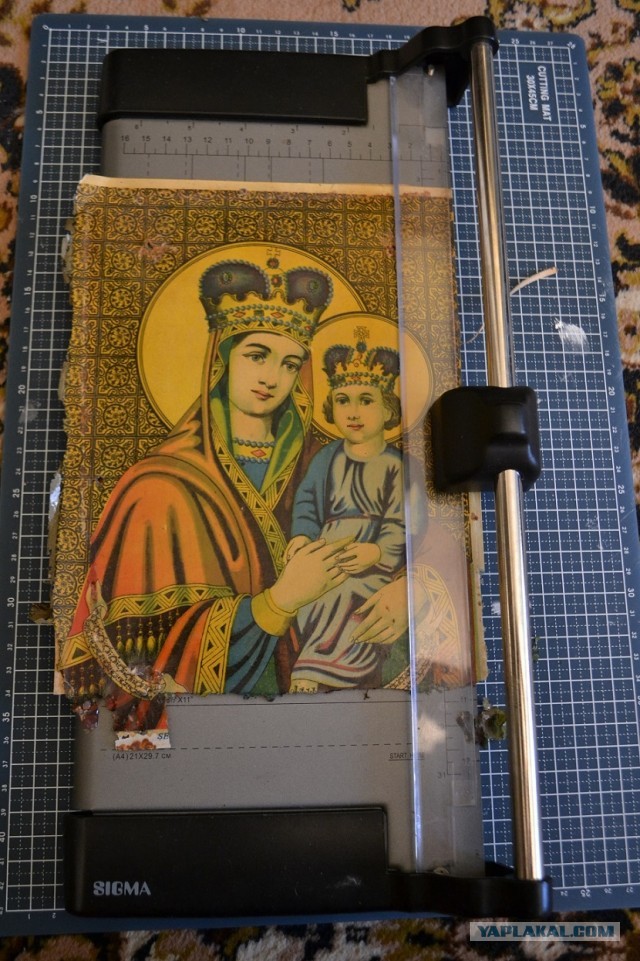 Реставрация иконы своими кривыми..