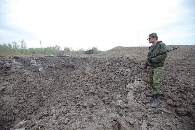 Мощнейший взрыв на окраине Донецка 16.06.15