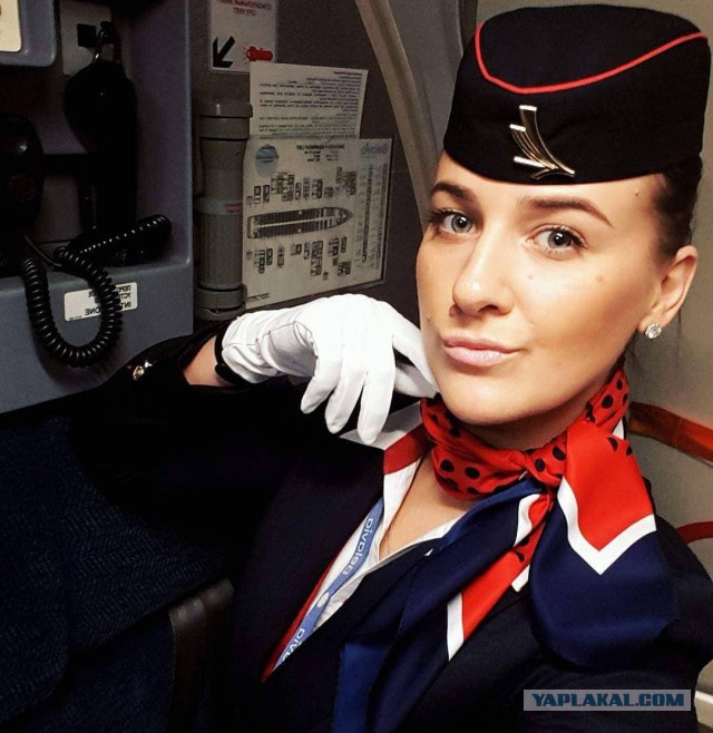 Задаем дурацкие вопросы стюардессе